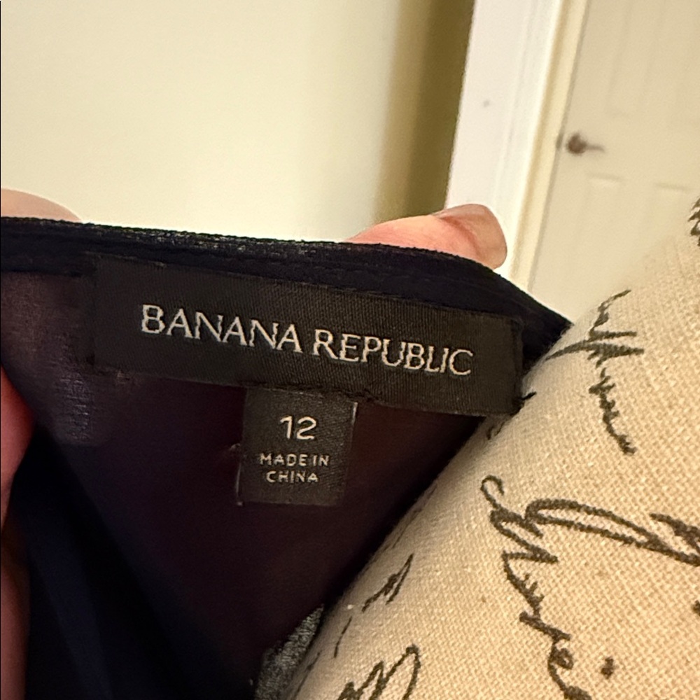 Banana Republic Black Long Sleeve Dress - Picture 3 of 10